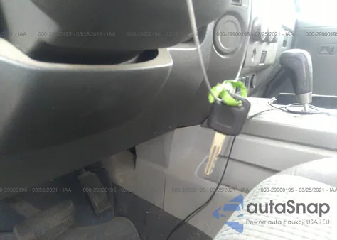 2004 Nissan Titan Se z USA, uszkodzony, nr VIN 1N6AA06A04N513160